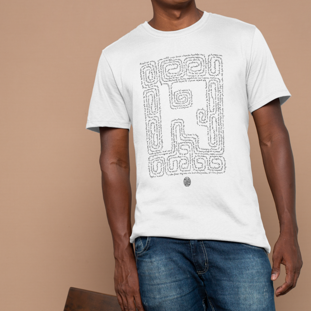 Playera Adulto con Paratexto PERTINAZ